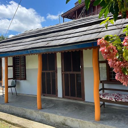 Rupa View Guest House ポカラ エクステリア 写真